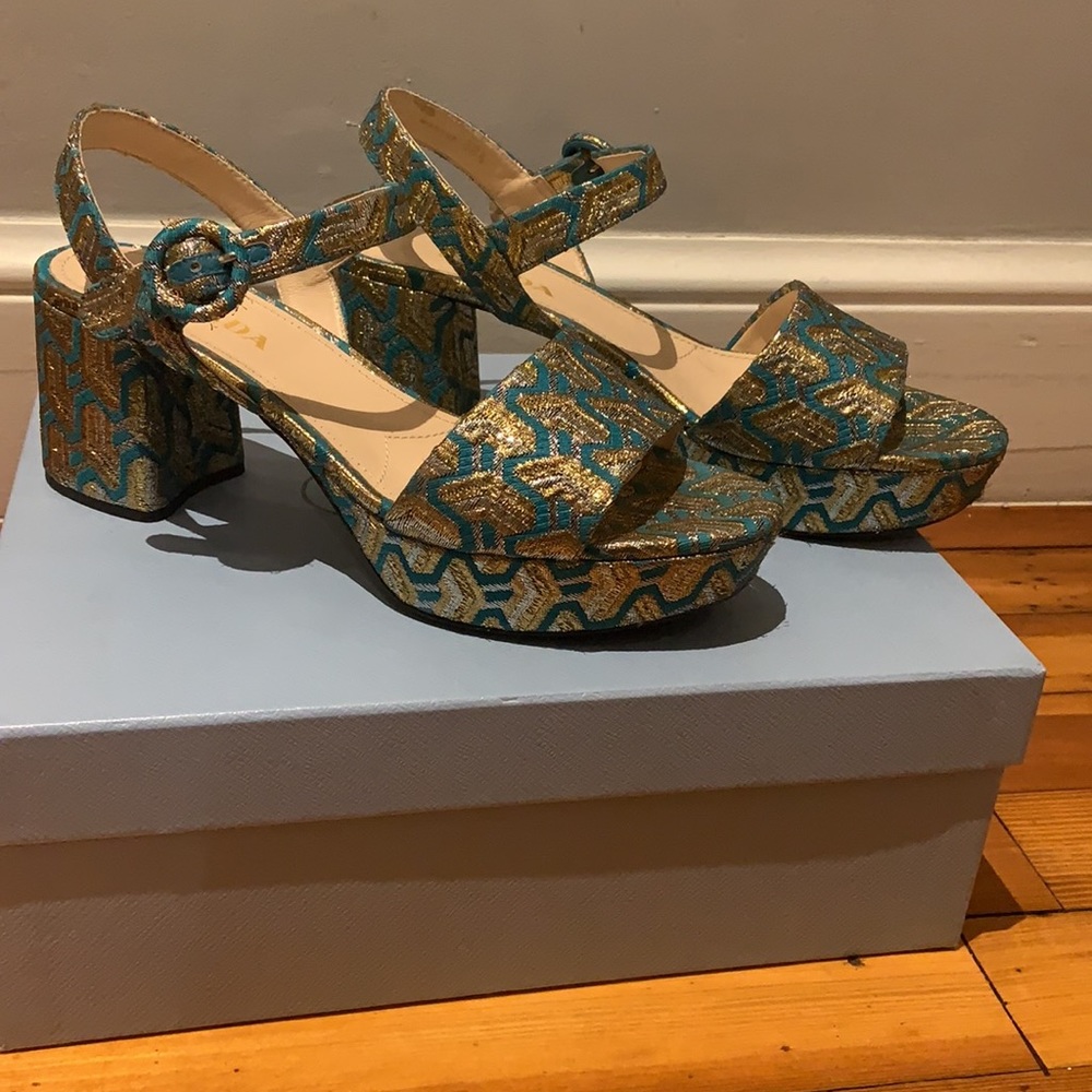 Prada Donna platforms amarena - Picture 3 of 6